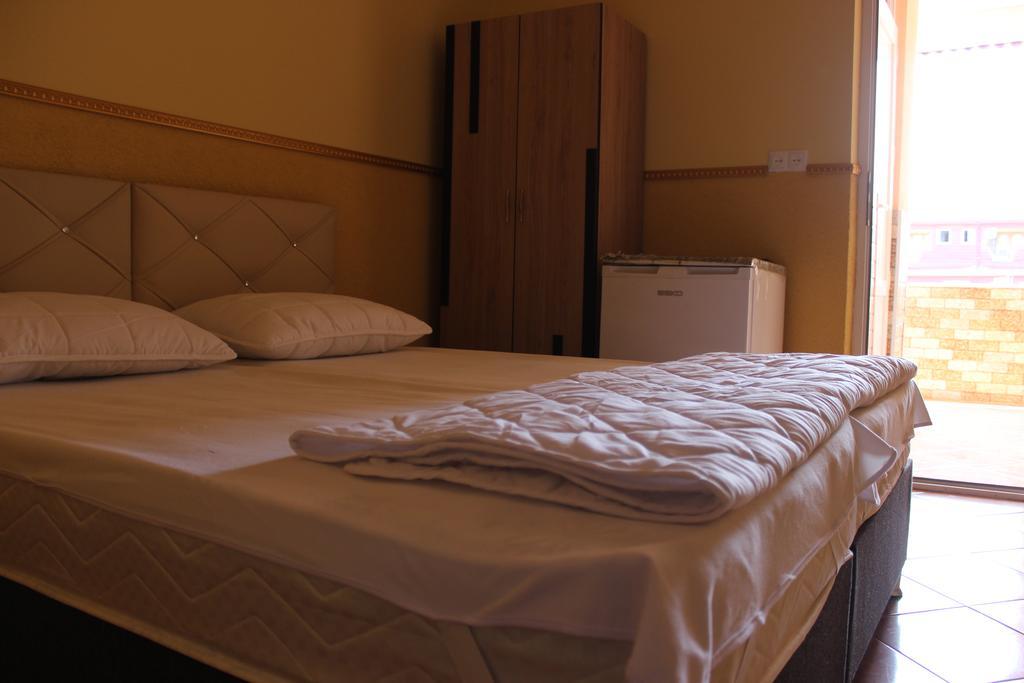 Kvariati Grand Guest House Gonio Buitenkant foto